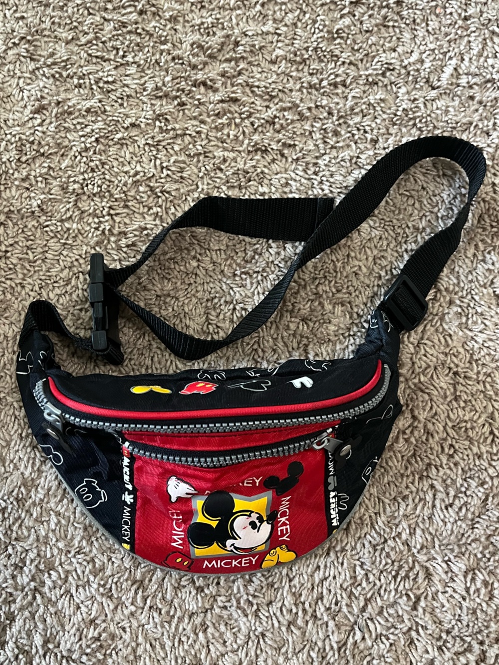 DISNEY Vintage Mickey Walt Disney World Belt Bag Fanny Pack Vacation Hip Pouch